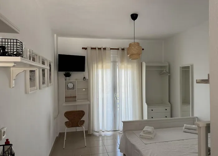 Lejlighedshotel Guest By House Dimitra *