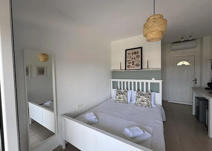 Guest By House Dimitra